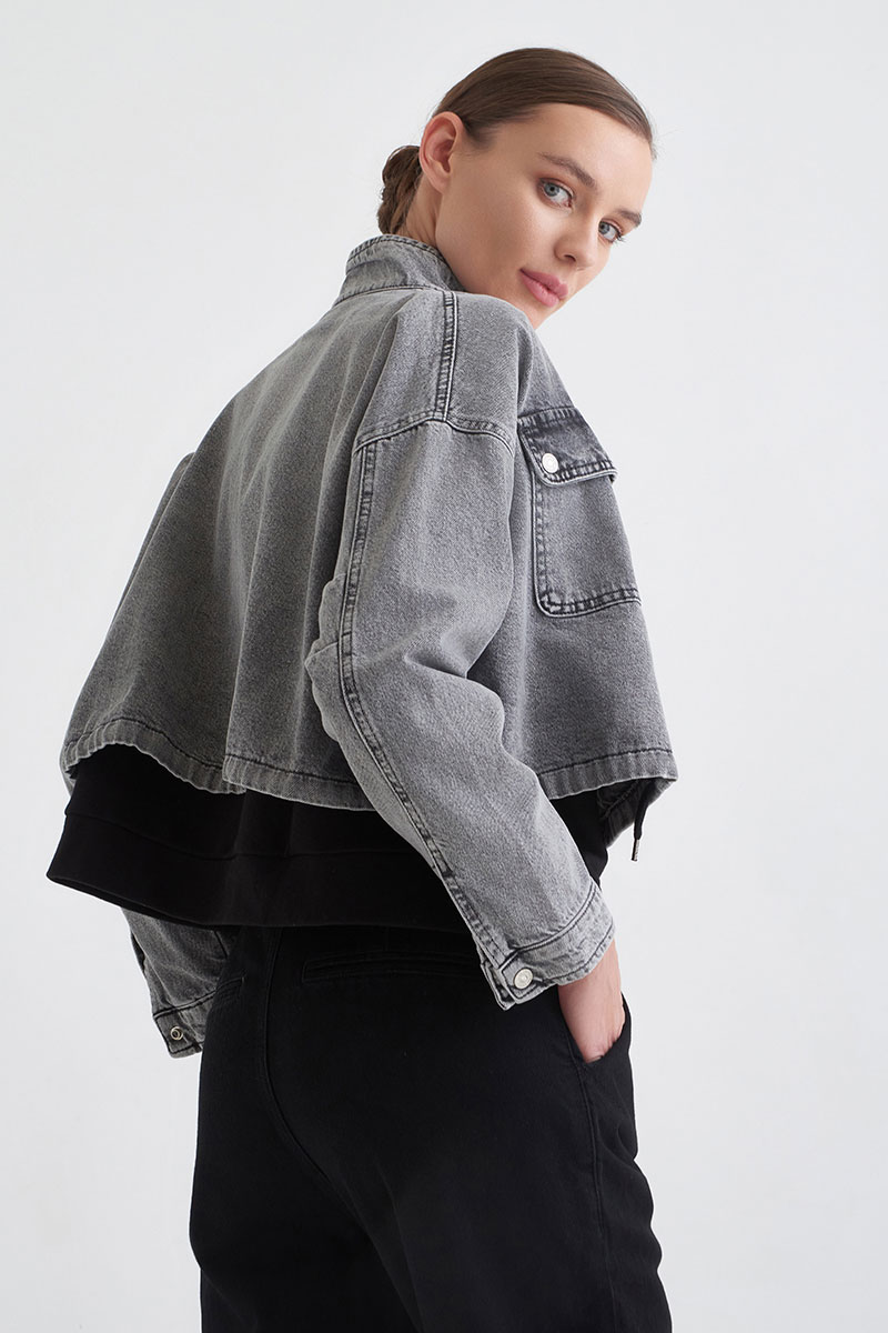 Укороченная джинсовая куртка oversize