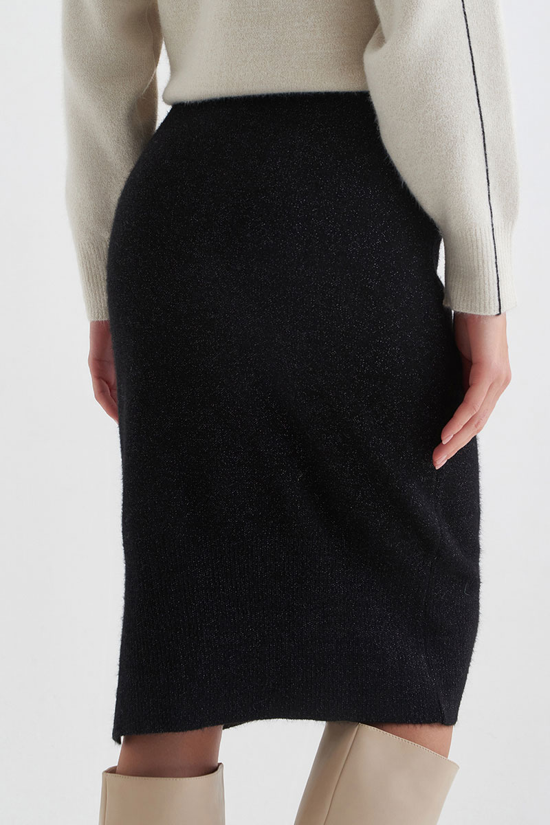 Трикотажная юбка с добавлением натуральной шерсти