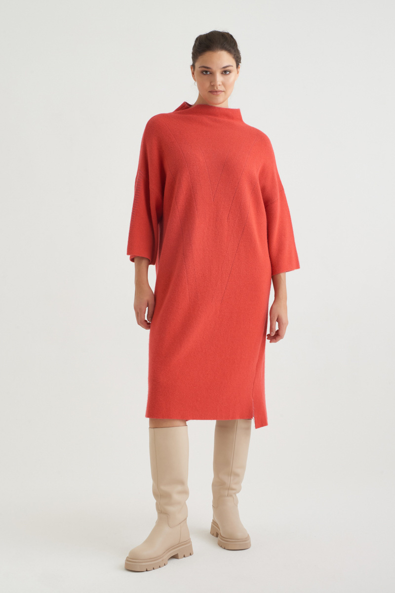 mayorgo.ru | Платье с натуральной шерстью Serianno ELB3574