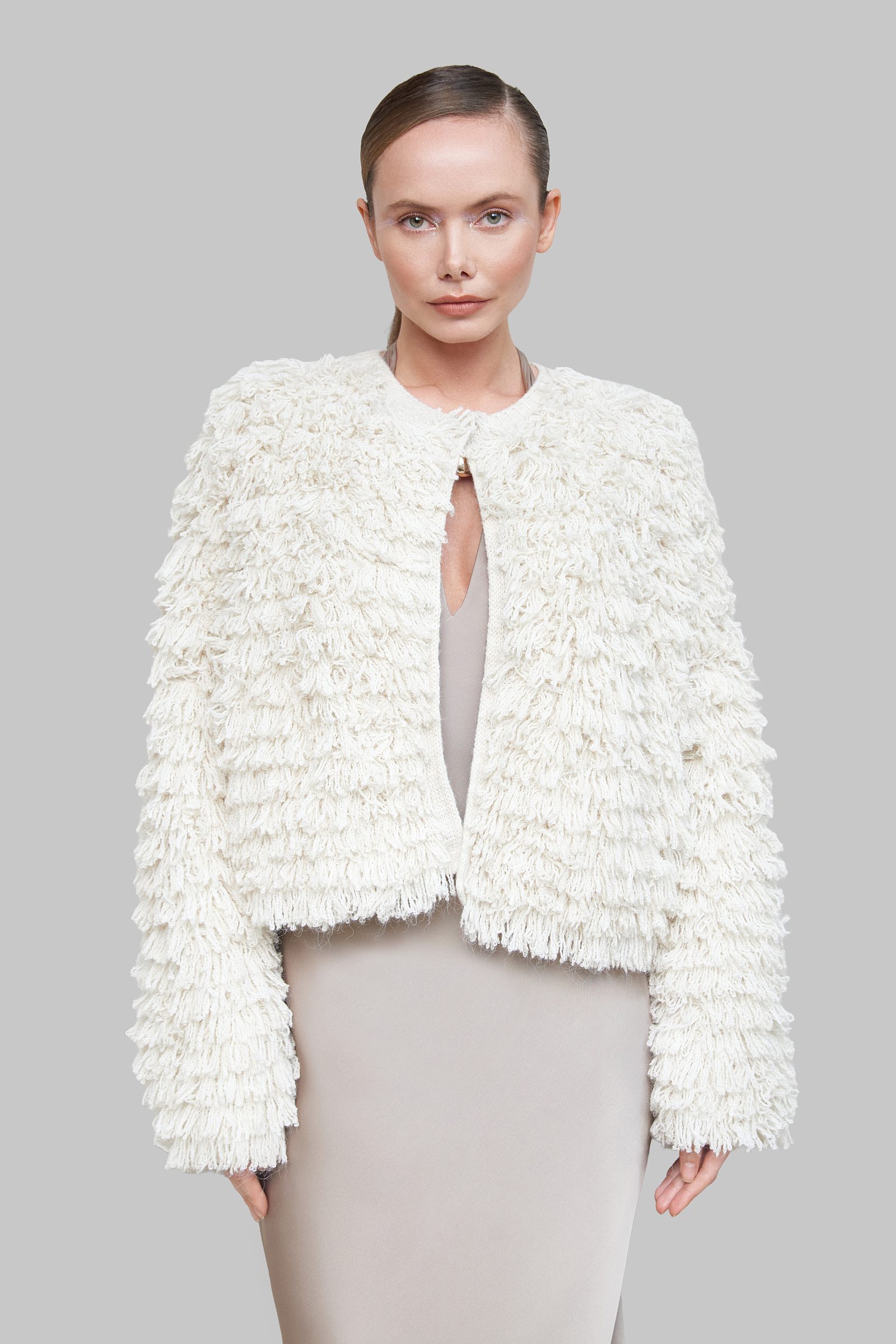 mayorgo.ru | Пушистый кардиган Nagrada 1086-000-26W