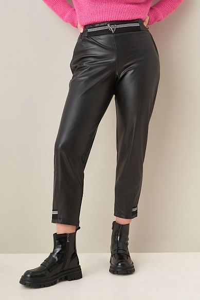 MAYORGO Брюки из экокожи 