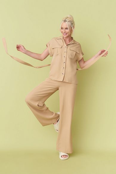 MAYORGO Костюм с рубашкой с накладными карманами 