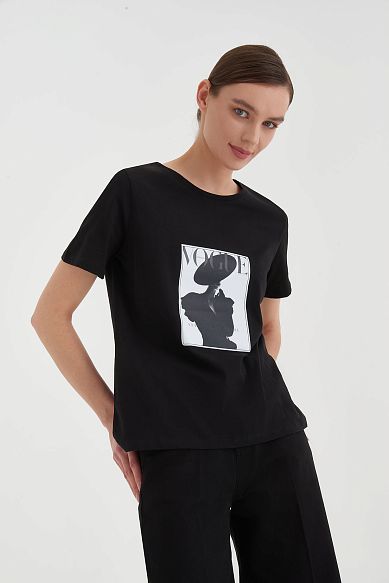 MAYORGO Футболка с принтом 