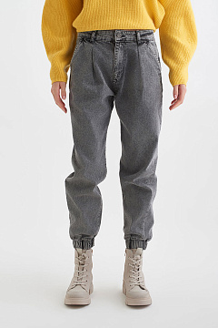 Джинсовые джоггеры на завязках